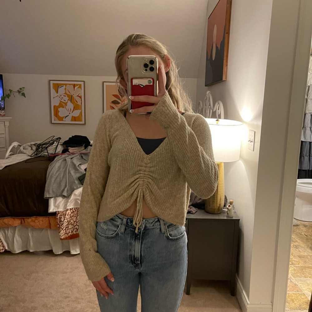 Pants Store Cinched Thin Crop Sweater